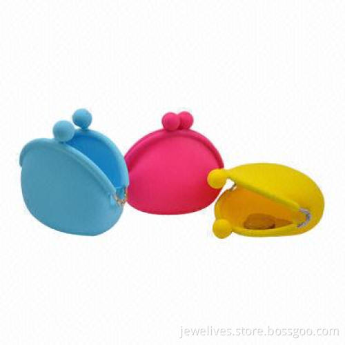 Classic silicone coin holders with metal lock